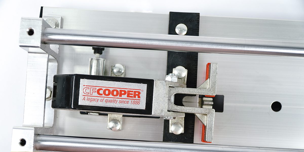 Bàn cắt gạch bằng tay 1000mm CFCooper C1000F