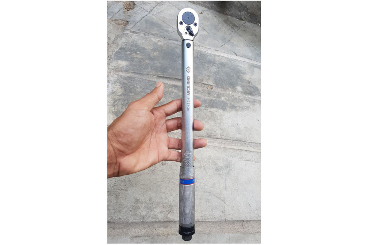 Cần siết lực 3/8