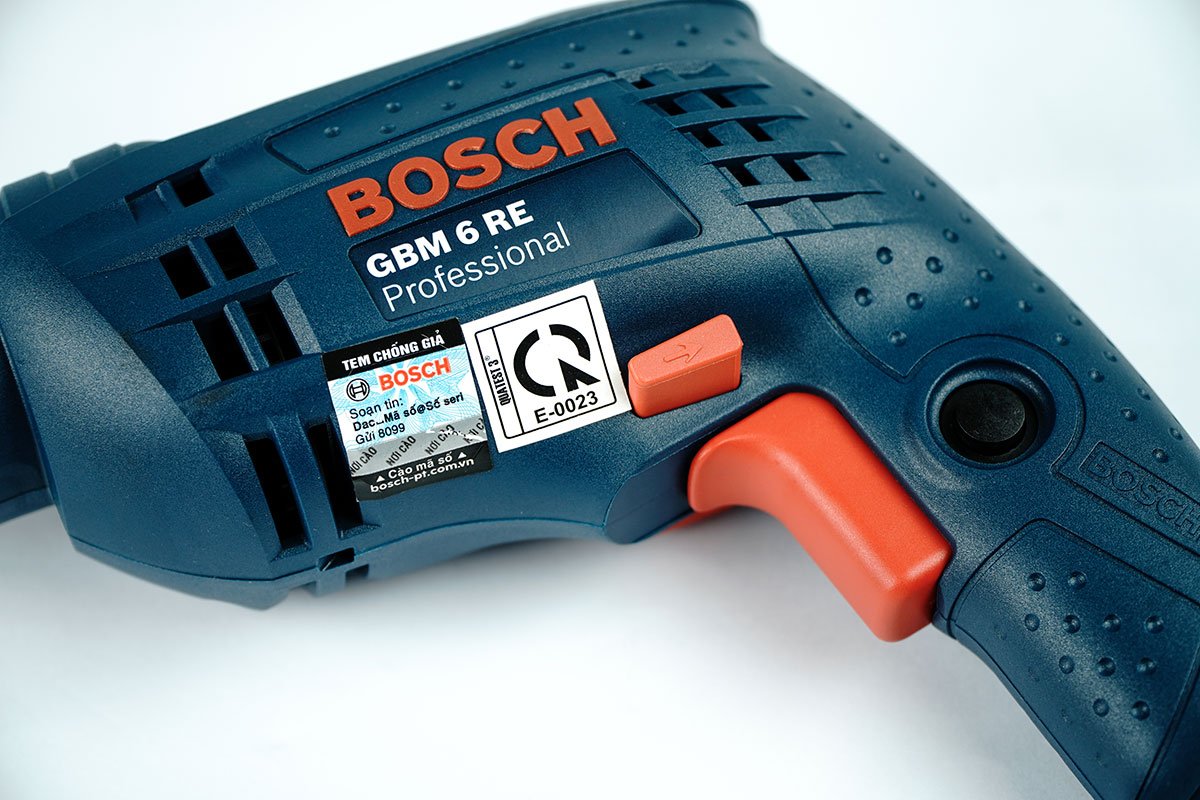 Máy khoan sắt 6.5mm Bosch GBM 6 RE