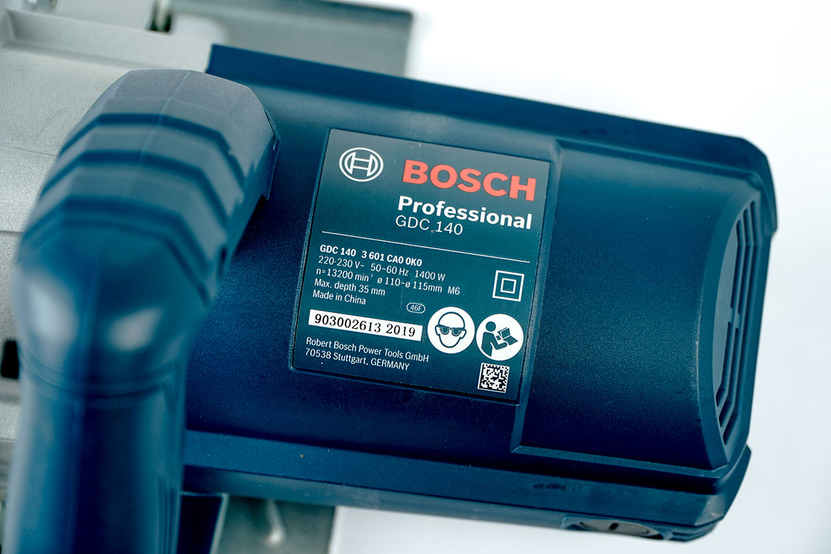 Máy cắt gạch 115mm Bosch GDC 140