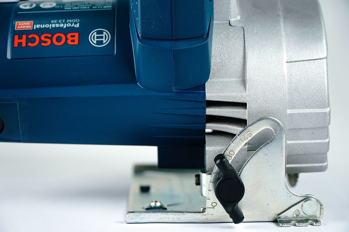 Máy cắt gạch 110mm Bosch GDM 13-34