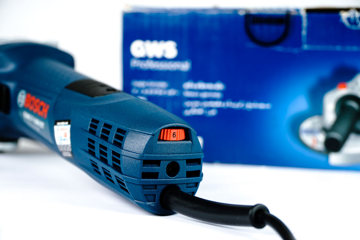 Máy mài góc 100mm Bosch GWS 7-100 ET