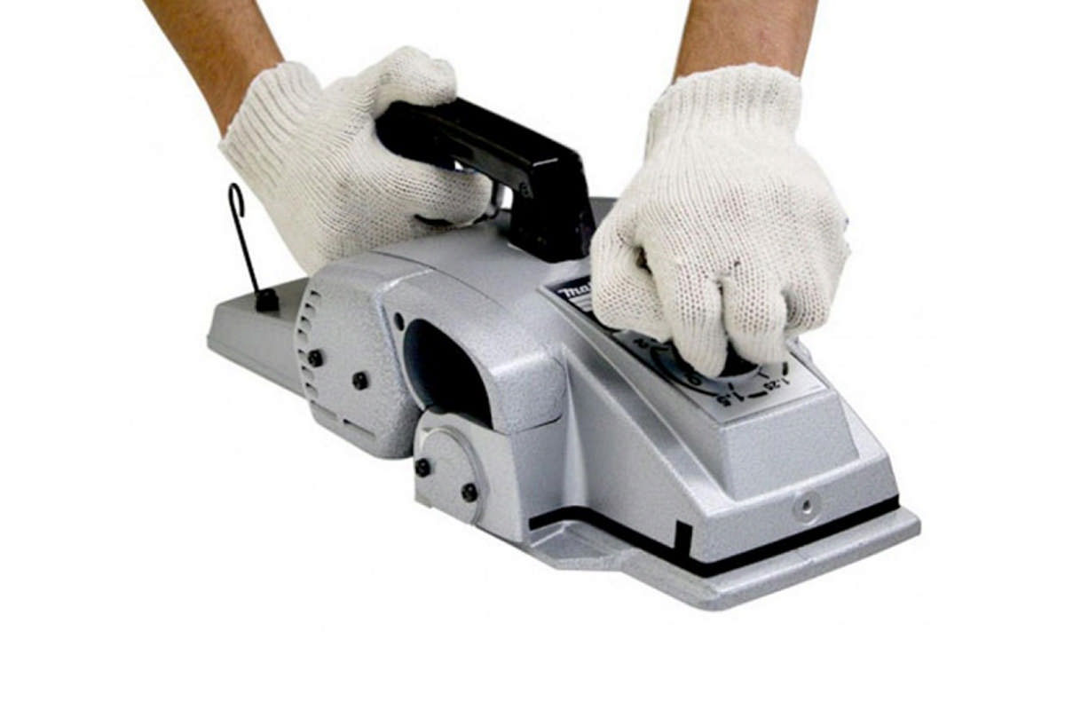 Máy bào 155mm Makita 1805N