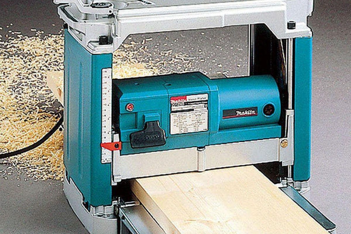 Máy bào bàn 304mm Makita 2012NB