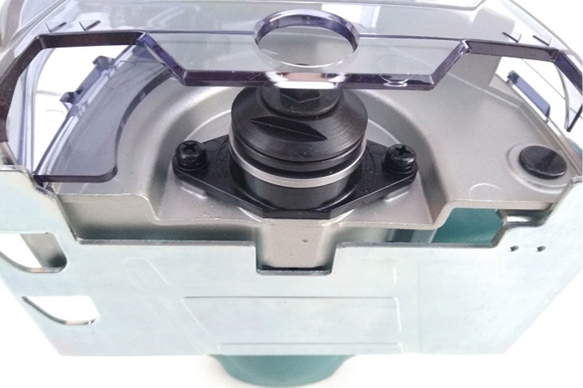Máy cắt gạch 125mm Makita 4100KB