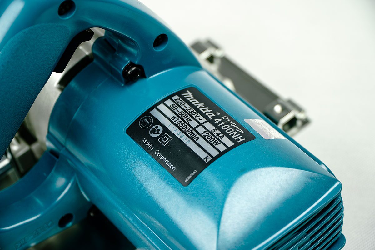 Máy cắt gạch 110mm Makita 4100NH