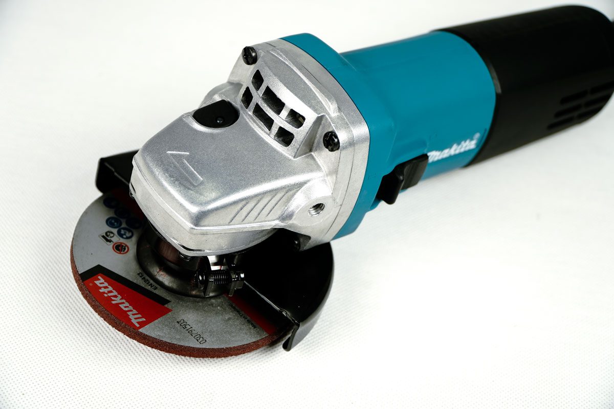 Máy mài góc 100mm Makita 9556HB