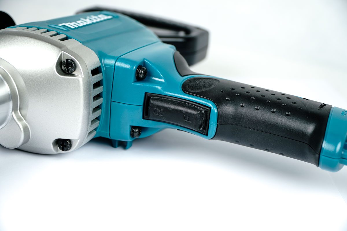Máy khoan sắt 16mm Makita DS5000
