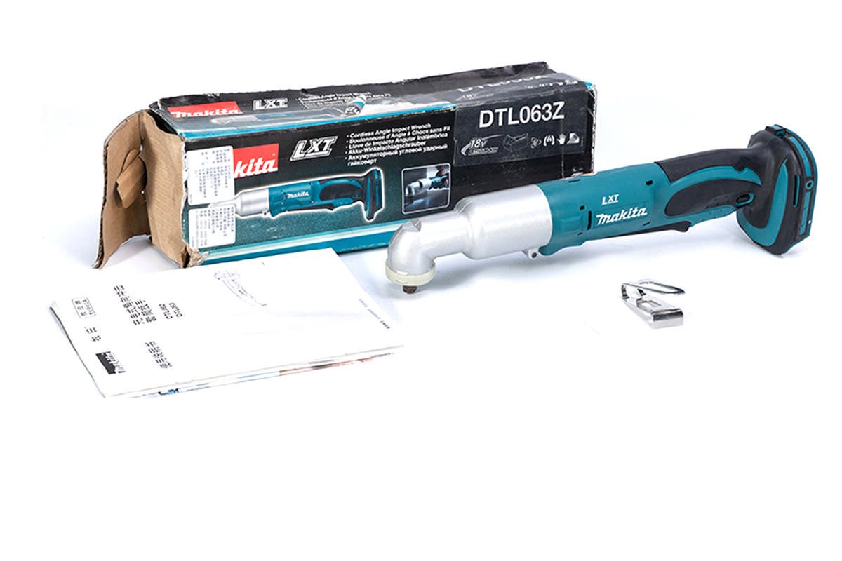 Thân máy siết bu lông góc pin 18V Makita DTL063Z