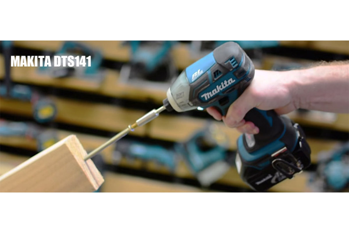 Máy vặn vít xung dầu pin 18V Makita DTS141RME