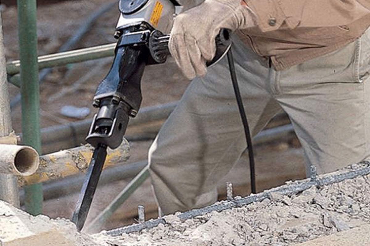 Máy đục bê tông 21mm Makita HM1201