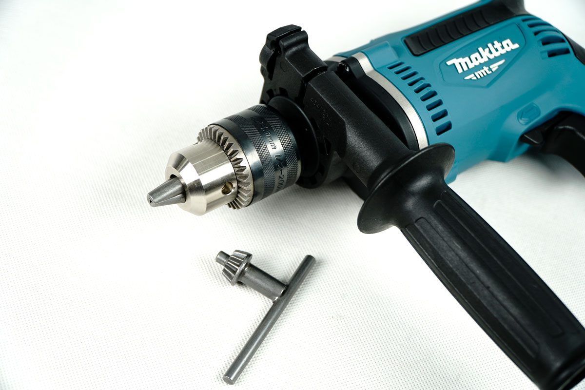 Máy khoan búa 13mm Makita M8103B