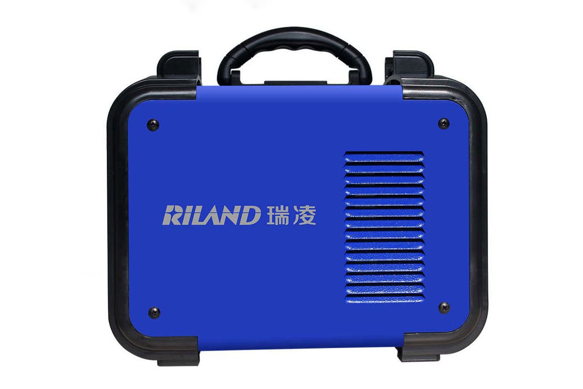 Máy hàn que Riland ARC 200GE Inverter