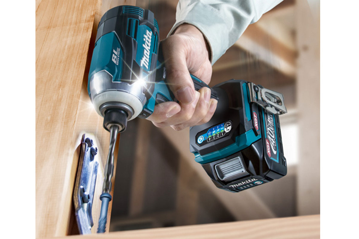 Máy vặn vít (BL) pin 40V Makita TD001GM201