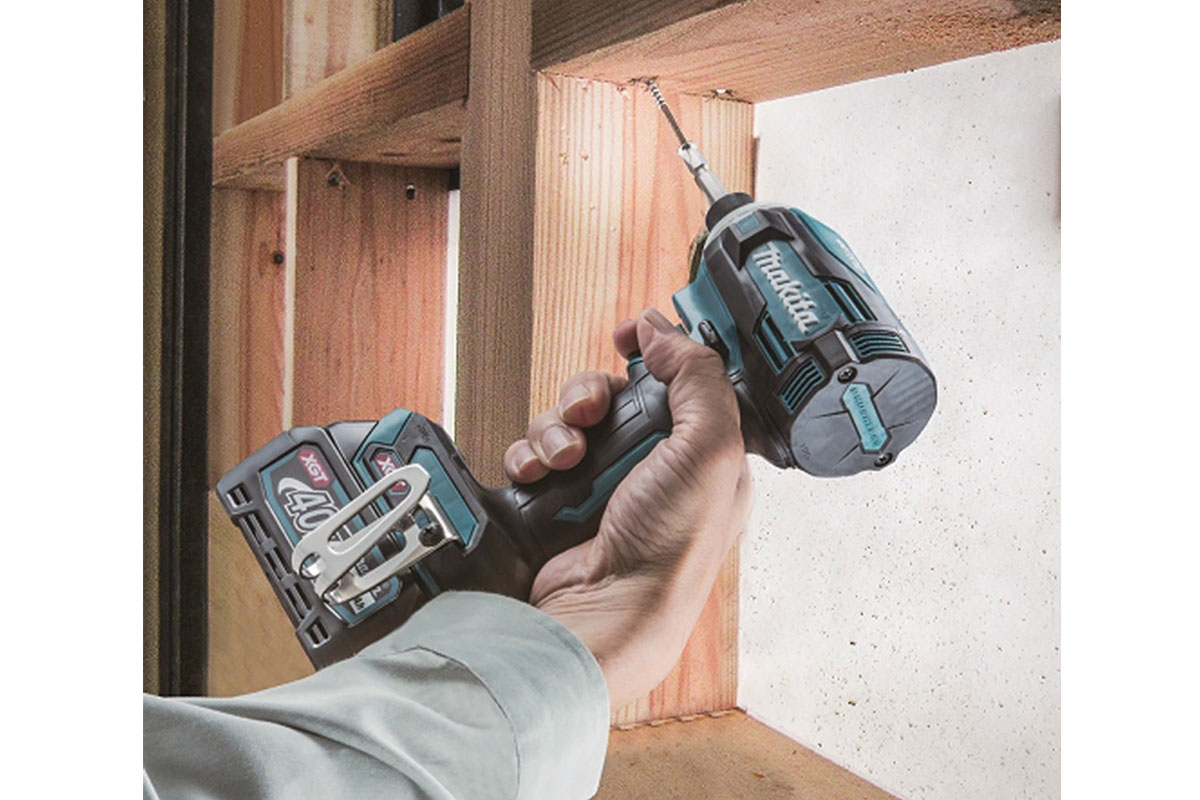 Máy vặn vít (BL) pin 40V Makita TD001GM201