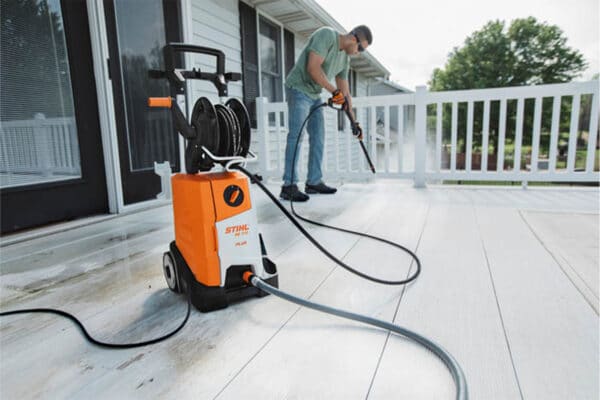 Máy xịt rửa áp lực cao STIHL RE-110