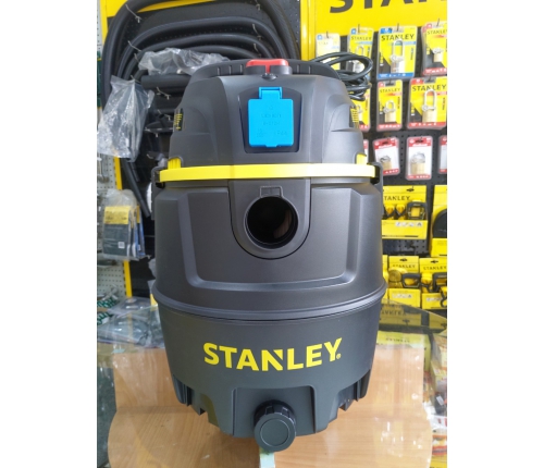 Máy hút bụi 4 chức năng Stanley SL19403PE-8A được trang bị đầy đủ các phụ kiện