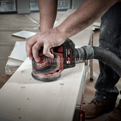 Máy chà nhám Milwaukee M18 BOS125-0X0