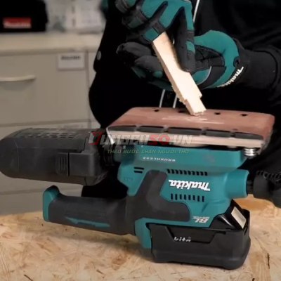 Máy Chà Nhám Rừng Dùng Pin Makita DBO380Z