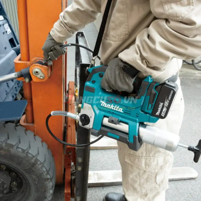 Máy bơm mỡ dùng pin 18V Makita DGP180Z