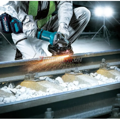 Máy mài góc dùng pin 180mm công suất cao Makita GA037GZ05