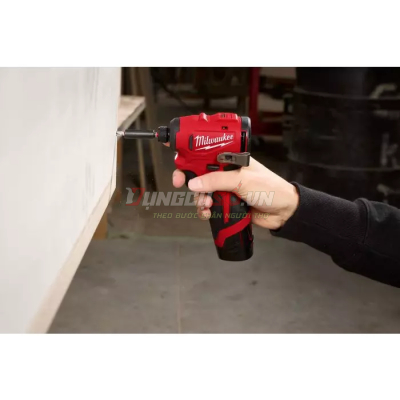 Máy bắt vít siêu nhỏ gọn Milwaukee M12 BLIDRC