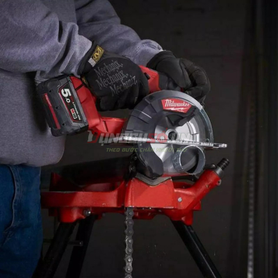 Máy cắt kim loại Milwaukee M18 FMCS-0X