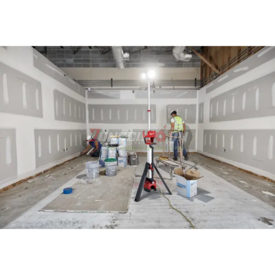 Đèn LED công suất cao Milwaukee M18 HOSALC