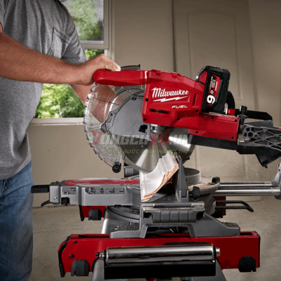 Máy cắt đa năng Milwaukee M18 FMS254-0 