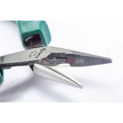 Kềm điện cách điện nhỏ mũi nhọn 5in Sata 70612A